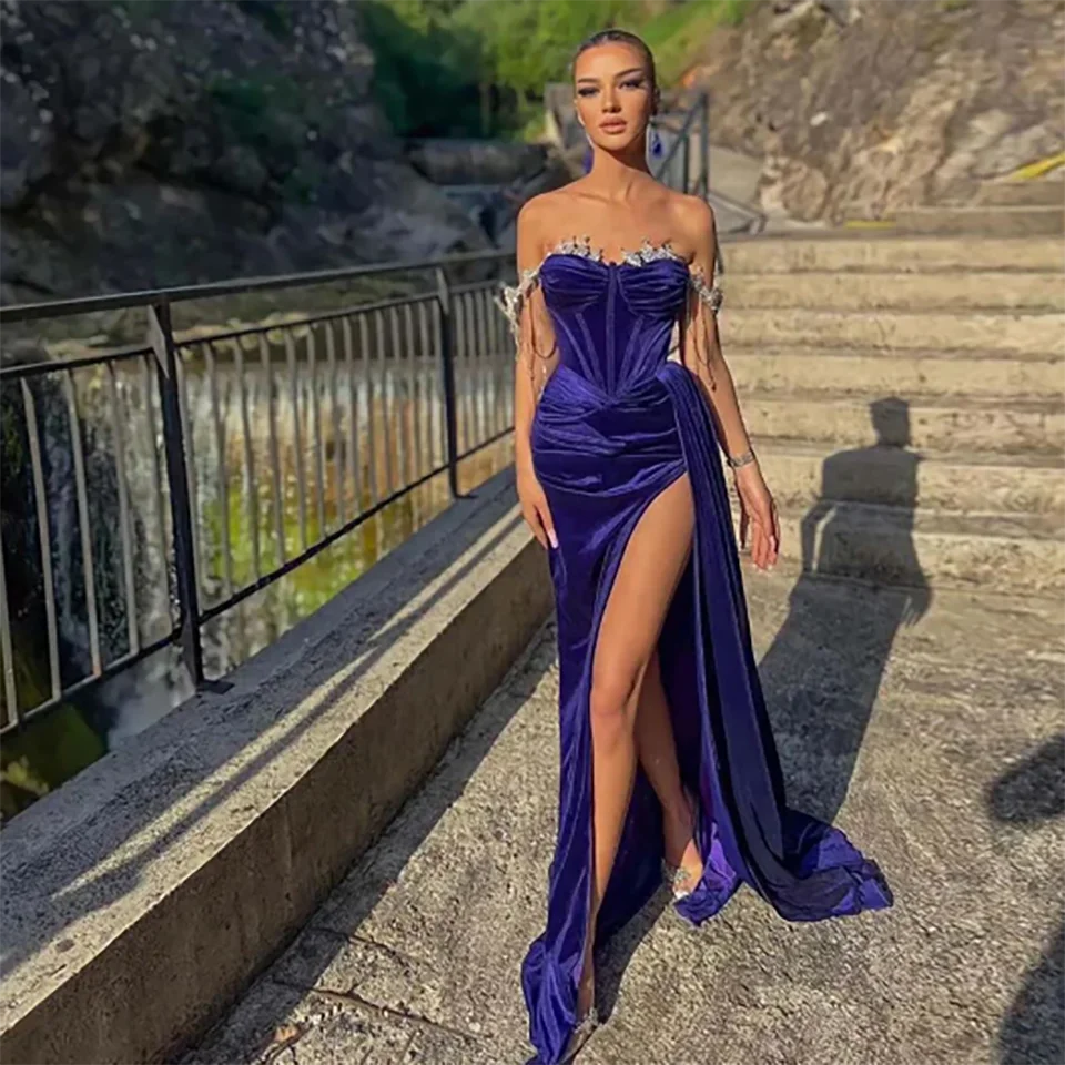 Elegante kristallen strapless hoge split kralen uit de schouder zeemeermin trouwjurk 2025, ruches rechter trein bruidsjurk voor dames