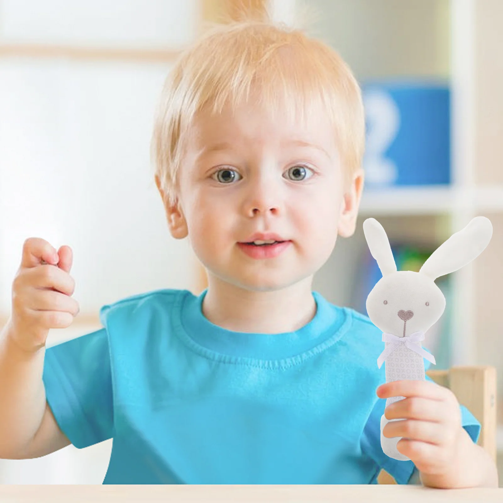 Bunny Hand voor baby's Dierenontwerp Babyspeelgoed Vroeg onderwijs Schudrammelaar Draagbare wieg Babyhandheld rammelaar