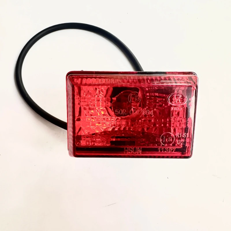 

New Rear Brake light Tail Light Assy For Hisun HS HS500UTV HS700UTV UTV HS500 HS700 35250-115-0100