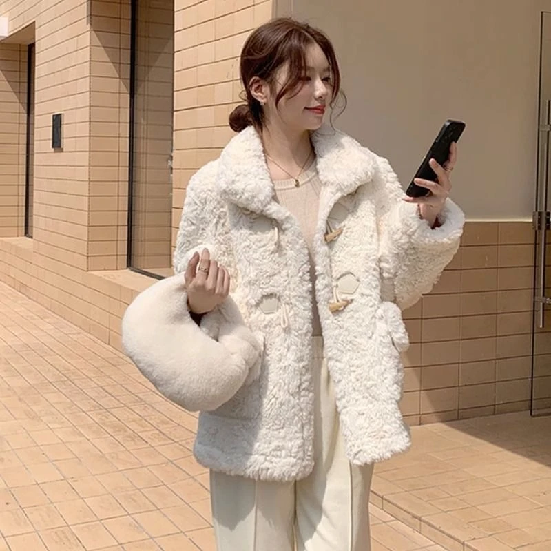 

Осень-зима 2022, женская шуба с роговой пряжкой, ветрозащитная утолщенная овчина, искусственный мех, уютная верхняя одежда