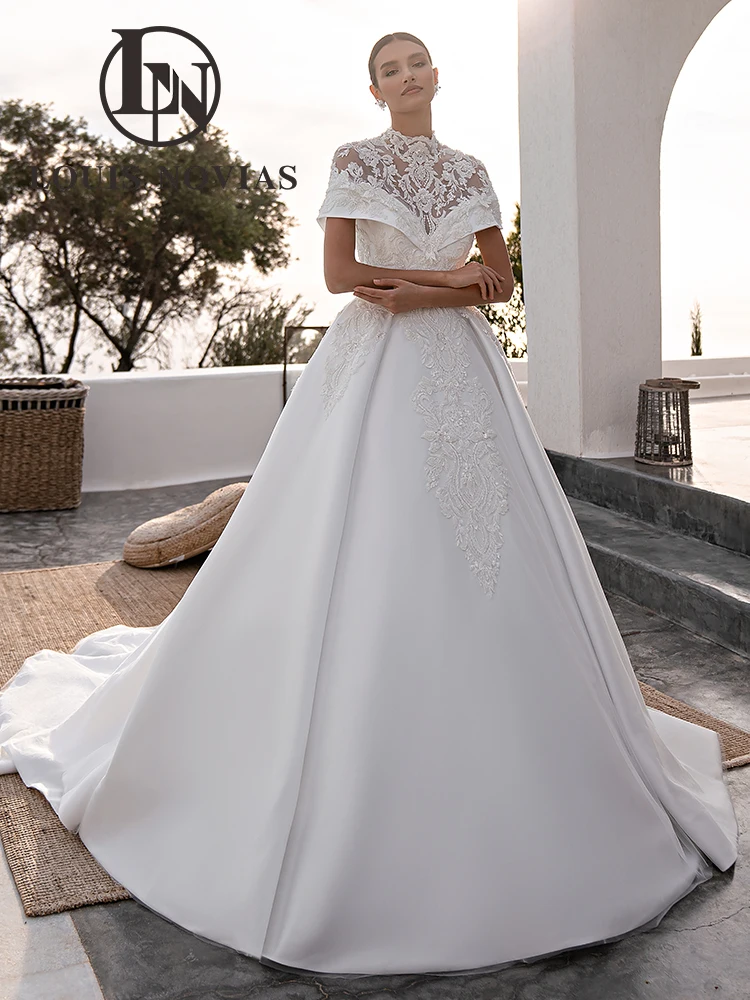 LOUIS NOVIAS Off Shoulder Wedding Dress With Jacket Sexy Pearls Bride Dress Appliques Lace Wedding Gown A-Line Vestidos De Novia