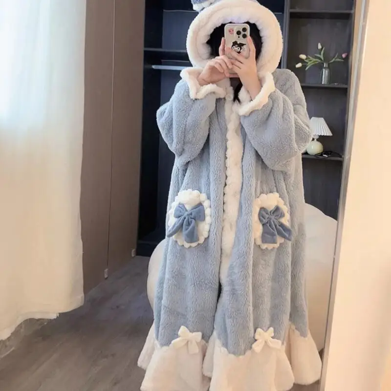 ชุดคลุมอาบน้ำสำหรับผู้หญิง ชุดนอน ชุดนอนฤดูหนาว ชุดนอนน่ารัก ผ้าฟลีซ ชุดนอนแบบชิ้นเดียว ชุดนอนมีฮู้ด แขนยาว ชุดนอนใส่ในบ้าน