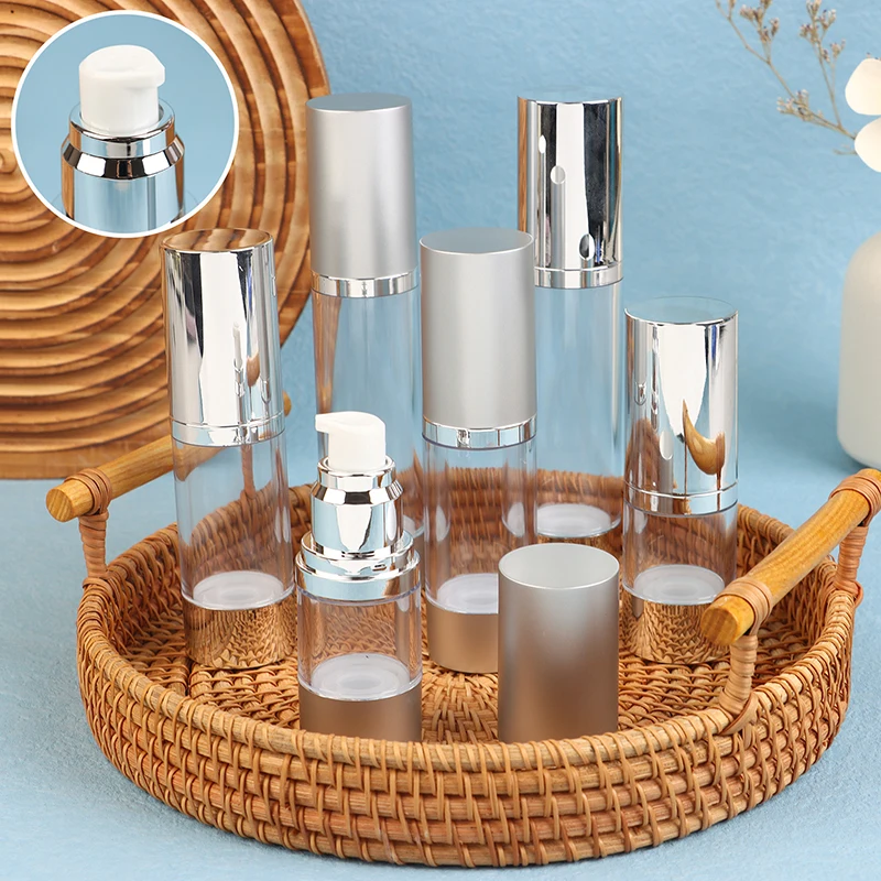 Botellas vacías con bomba de vacío de 15/30/50ml, base de crema Facial portátil, botella sin aire, botella de loción plateada UV, pulverizador de cosméticos