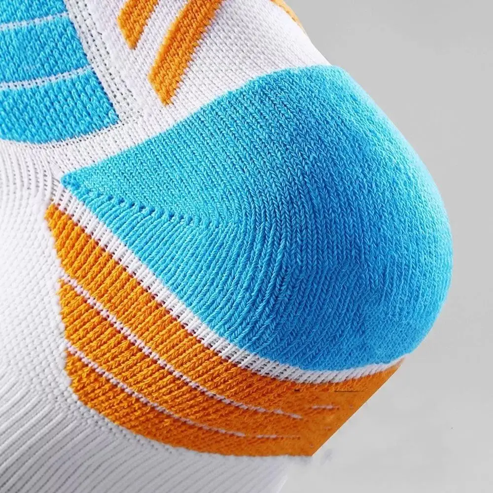 Sportswear Sports Socks New Breathable Professional Football Stockings Soft Classic Cycling Sock