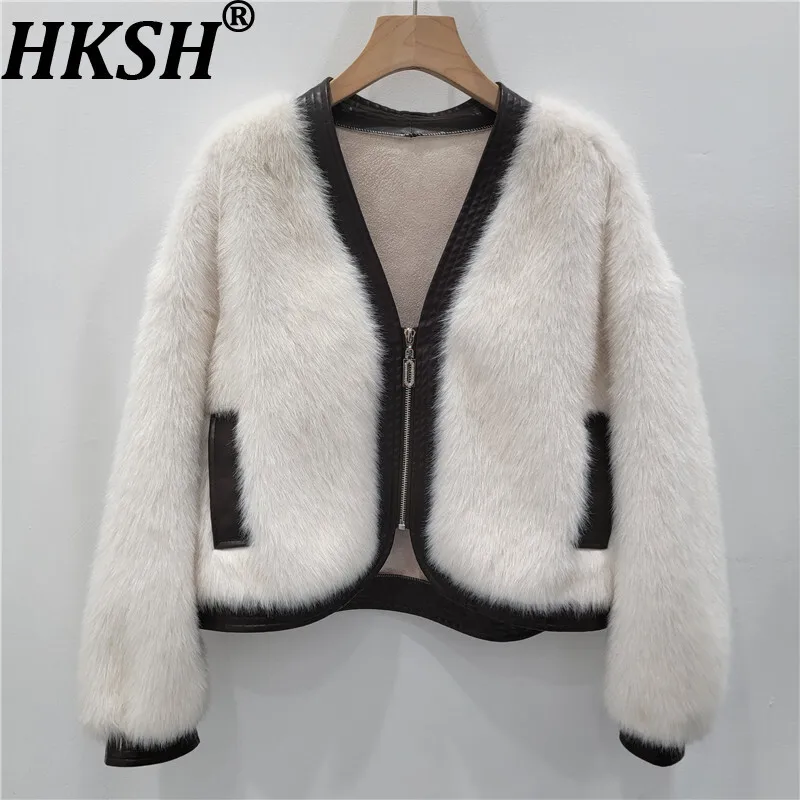 

HKSH Winter New Women Faux Fur Coat Patchwork PU Leather Color Block V-neck Zipper Elegant Luxury Chic Trend Warm Jacket HK17434