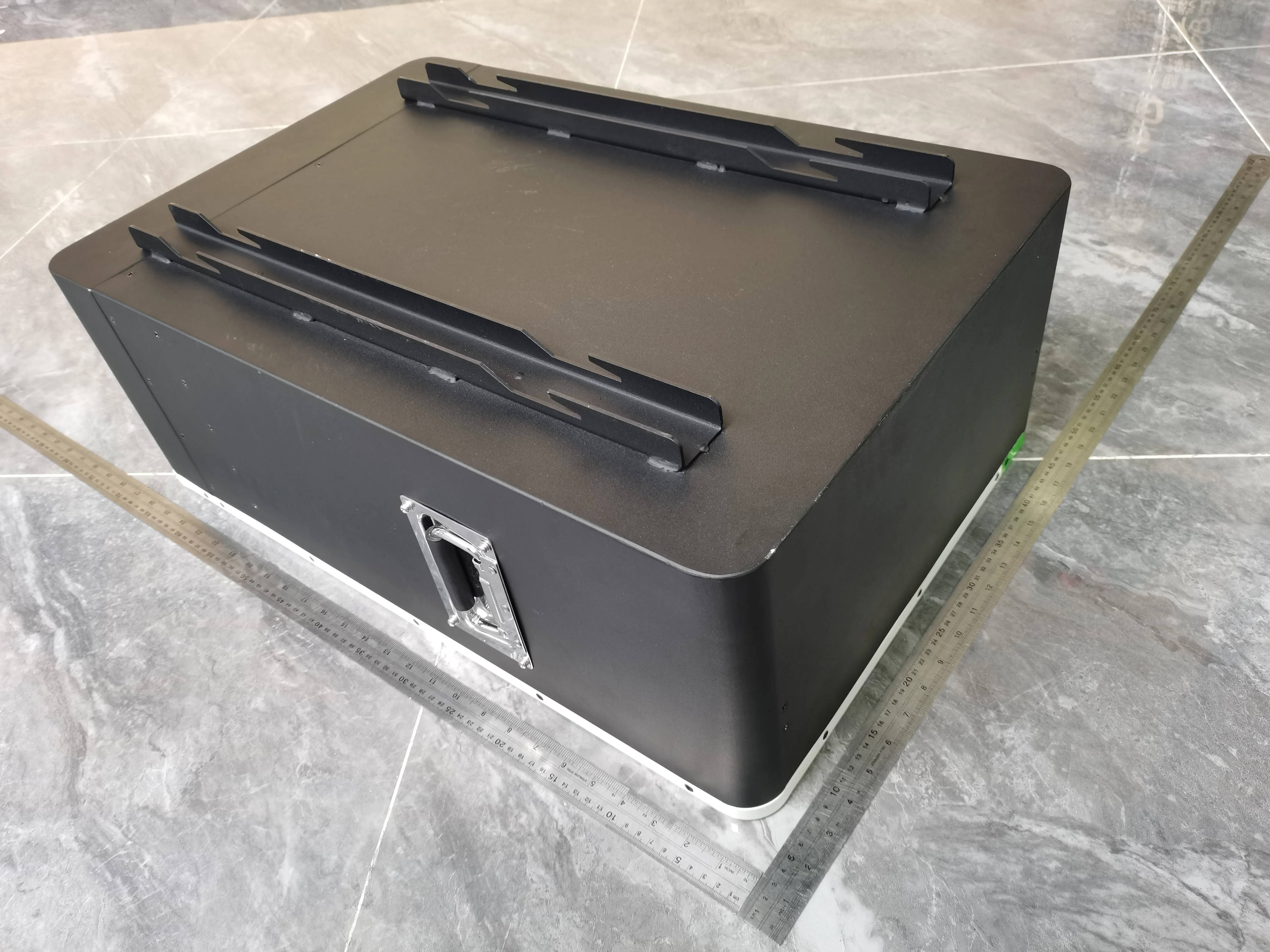 100Ah Lithium Solar Battery 10kWh Wall Mounted Lifepo4 Battery Module  51.2V Home Energy Storage System