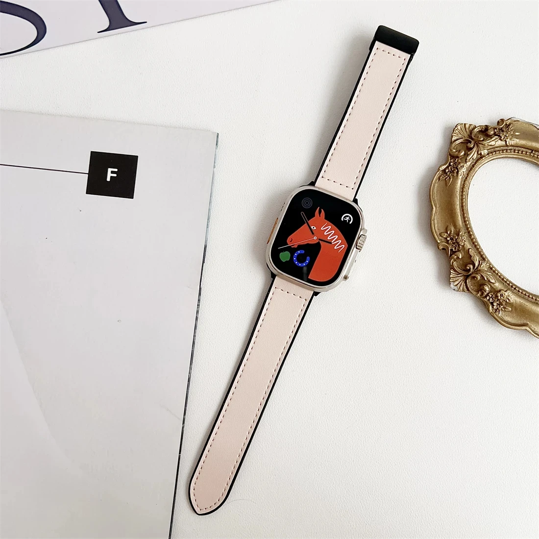Apple Watch 밴드용 가죽 시계 스트랩 46mm 44mm 49mm 45mm 42mm 40mm 마그네틱 팔찌 iWatch 시리즈 10-Ultra 9-8-7-6-5-4-3-SE