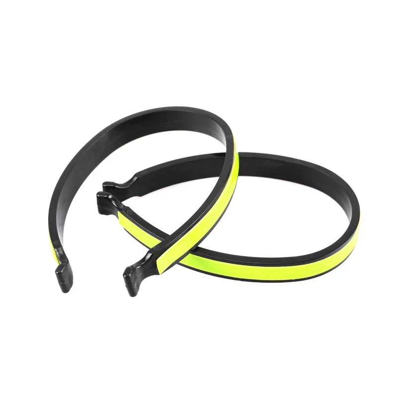 2PCS Bicycle Reflective Trouser Clip Cycling Gear Trouser Carabiner Safe Driving Reflective Warning Sticker Outdoor Seat Belt