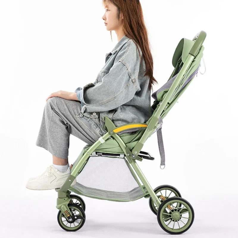 Bi-directional High Landscape Baby Stroller, Can Sit or Lie Down, Four Wheel Shock Absorber, Lightweight Foldable Handcart