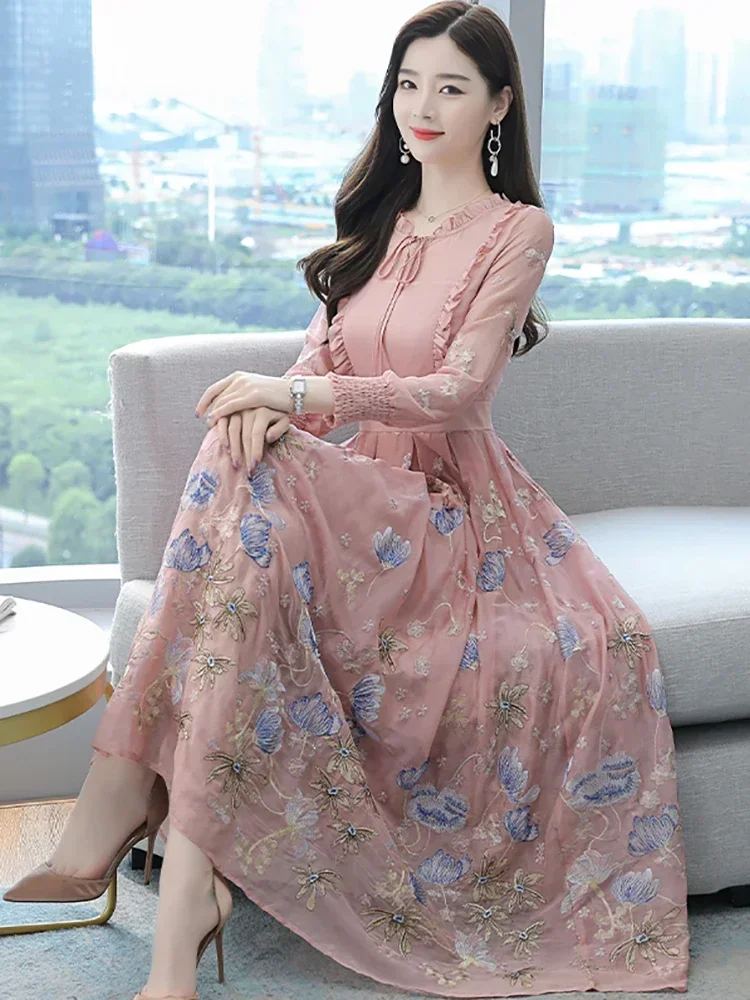 

Autumn Winter Embroidery Floral Chic Ruffled Collar Dress Women Pink Casual Long Dress Elegant Luxury Party Night Vestidos L184