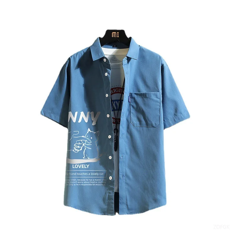 قميص رجالي جديد بأكمام قصيرة لعام 2024 قميص غير رسمي مطبوع عليه قطة كرتونية كبيرة على الموضة يابانية عصرية