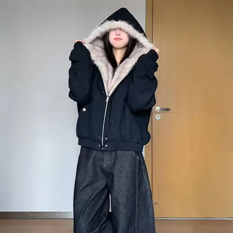 Autumn Winter Warm Plus Velvet Jacket Women American Vintage Hooded Short Outwear Female Casual Loose Plush Neck Cotton Coat