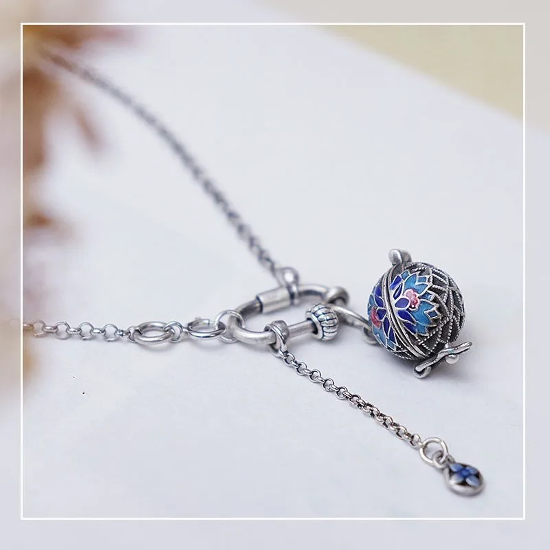 Silver Cloisonné Openwork Scent Locket Necklace Niche Design Wearable Aromatherapy Pendant Flameless Essential Oil Diffusion