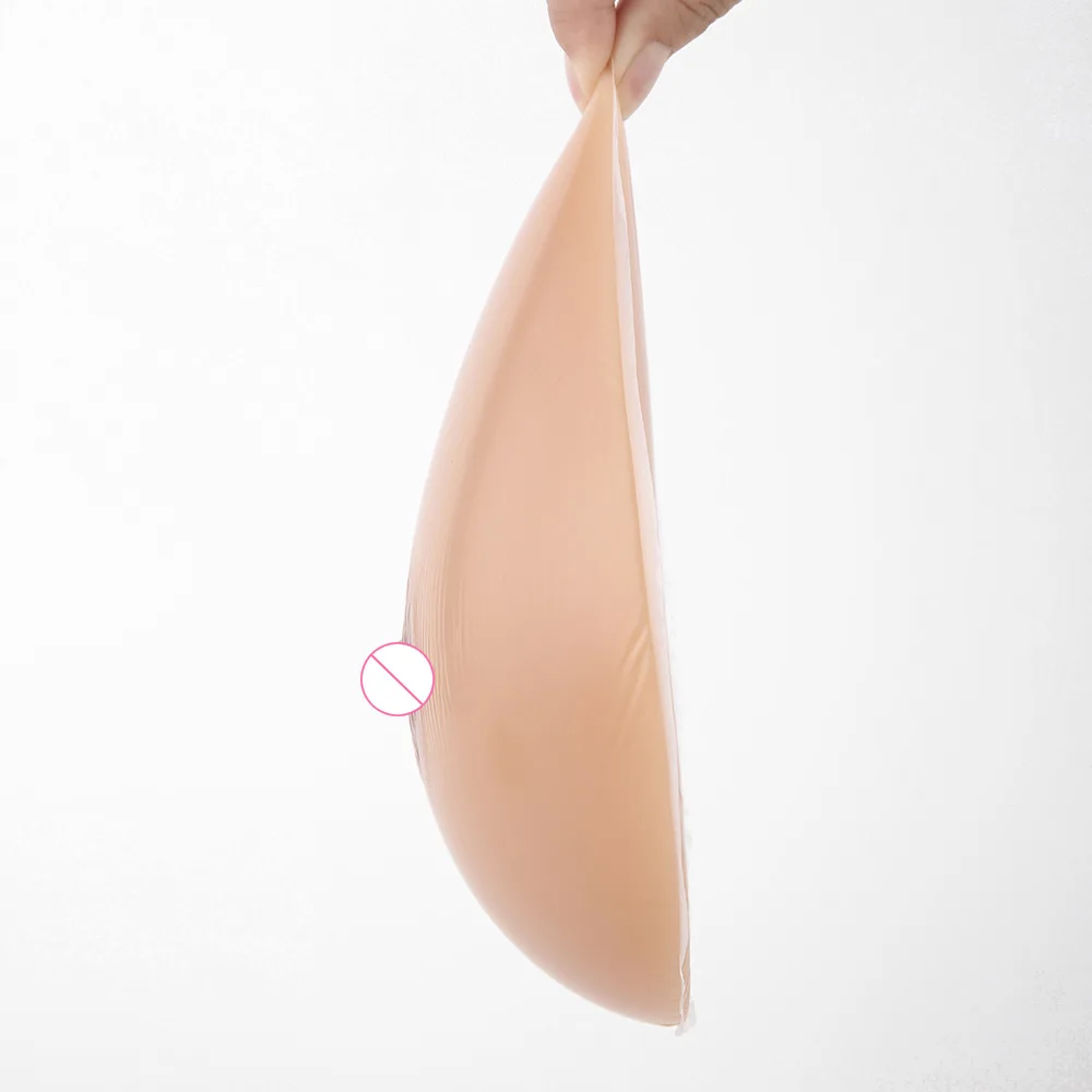 Silicone Breasts Are Suitable for Drag Queens with Realistic Concave Water Droplet Shaped Prosthetic Breasts