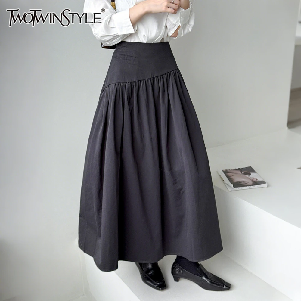 

TWOTWINSTYLE однотонная базовая юбка со складками, женская свободная минималистичная корейская женская длинная юбка с высокой талией, осенняя новая мода