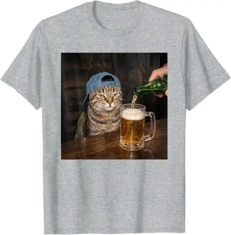 Lustiges Katzen-Biertrinken-Hemd mit Grafik „Unbeeindruckter Tabby“ – Y2k Katzen-Papa, betrunken in Bar/Nachtclub – Humorvolle Kleidung – Detail 7