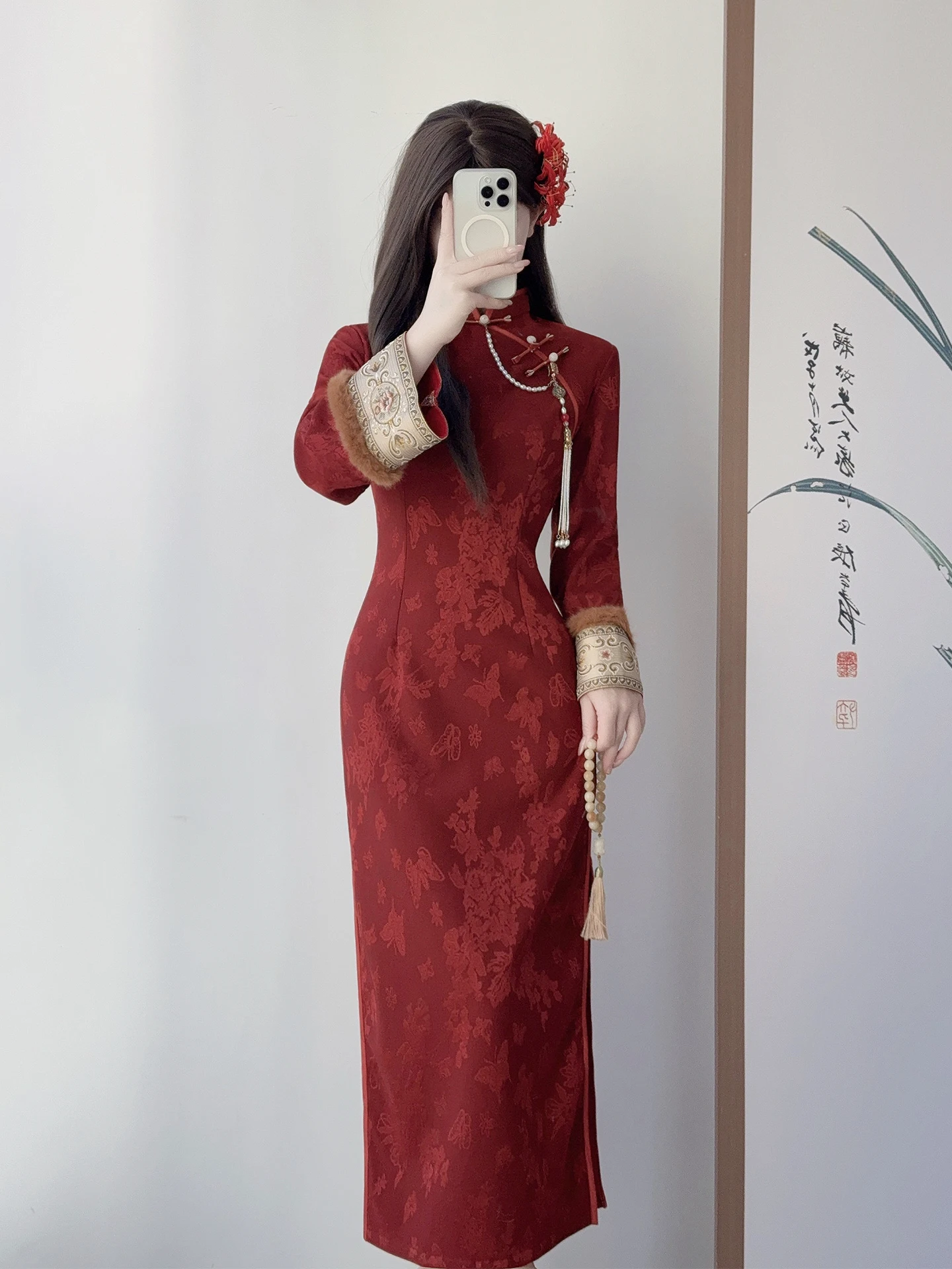 

Красный новый китайский ретро Sle Long Qipao Young Sle Ele Высококачественная повседневная одежда Зимняя теплая длинная све с цветочным принтом