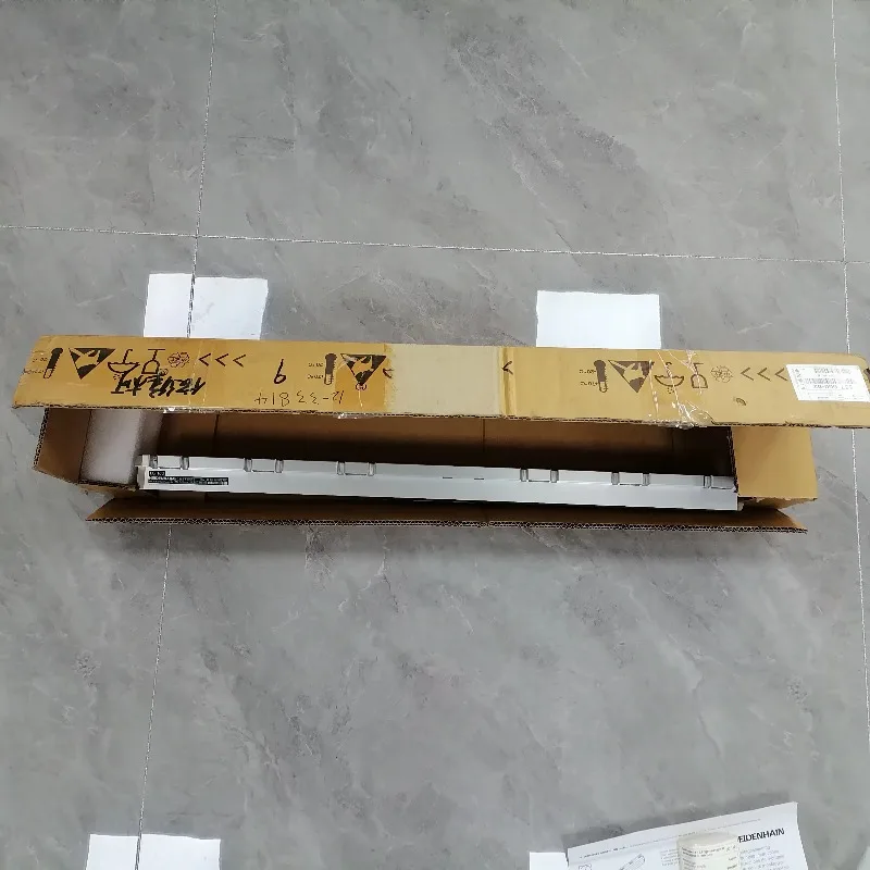 CNC New And Plc Heidenhain Grating Ruler LC 183/100mm ML 540mm ID 557660-02