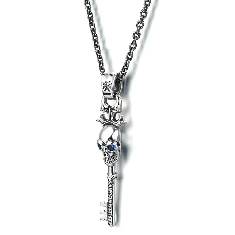 Pure silver key necklace, men's European and American fashion trend, men's skull hoodie chain pendant, men's hip-hop pendant