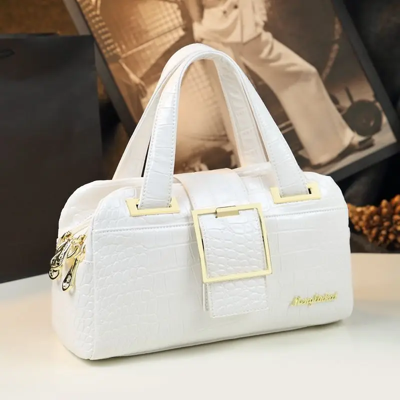 

Fashion Leather Women's Bag 2025 New Alligator Grain Shoulder Large Capacity Handheld Pillow Bags for Women