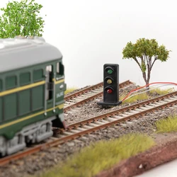 10Pcs HO Scale 1:87 Model Train Signals 2/3 Lights Train Railroad LED Signal Lamp for Railway & Building Layout