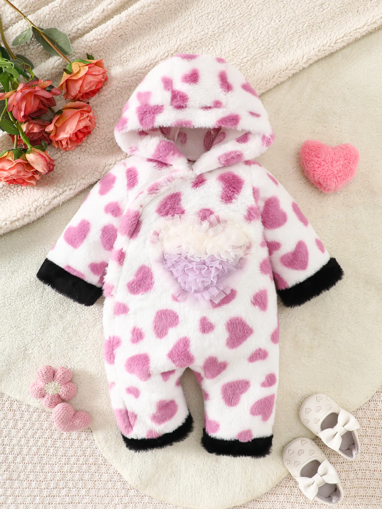 IURNXB Baby Girls Romper Hooded Infant Heart Printed Long Sleeved Lamb Fleece Jumpsuit Winter Onesie Warm Bodysuit Clothes 1-18M