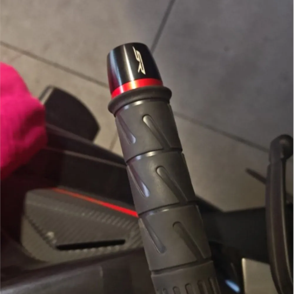 

2026 Motorcycle Accessories For CFMOTO 250SR 300SR 450SR 250 300 450 SR 2018-2025 Handlebar Grips Ends Handle Bar Cap End Plug