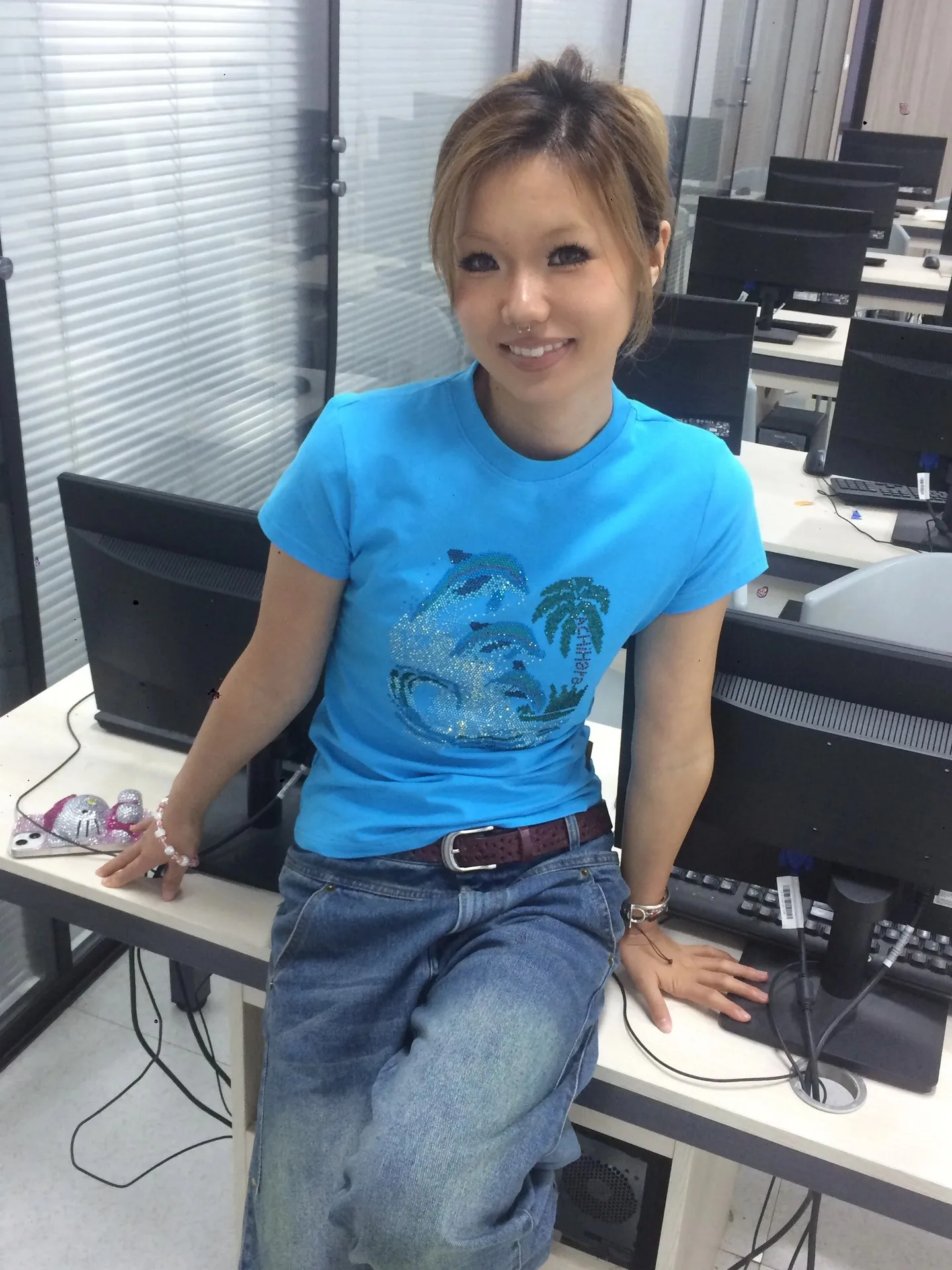 Y2K Rhinestone Dolphin Palm Tree Print T-Shirt Women Vintage Blue Slim Fit Short Sleeve Top