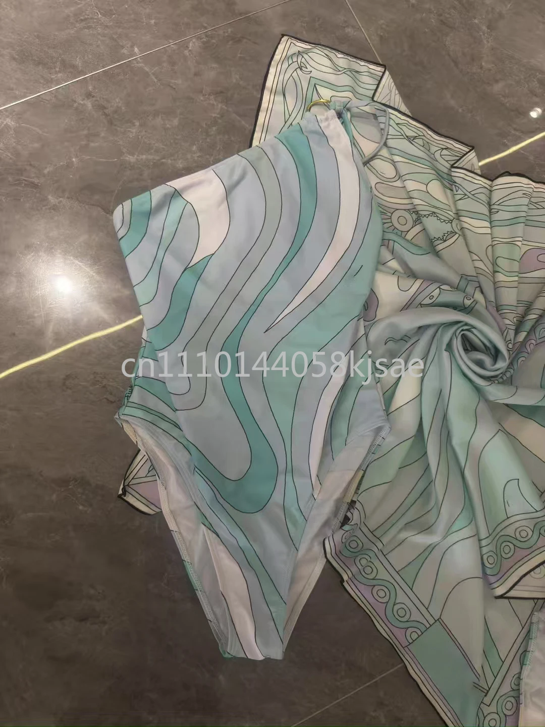 

Classic Design Women's Blue Scarf One-shoulder Swimsuits with Letter Signature Logo Lady Scarf Bikini Sets Beachwear