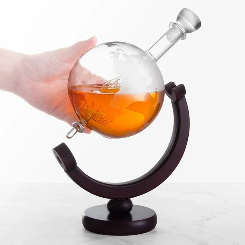 850ML Whiskey Decanter Antique Ship Whiskey Dispenser For Liquor Bourbon Vodka Wine Glass Decanter Globe with Wood Stand