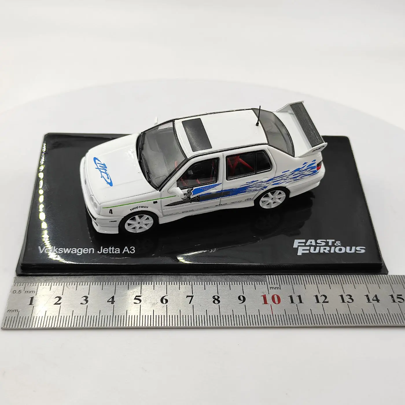 ixo-modele-de-voiture-de-course-volkswagen-jetta-a3-en-alliage-moule-sous-pression-a-l'echelle-1-43-jouet-classique-nostalgique-cadeau-pour-adulte-souvenir-exposition-statique