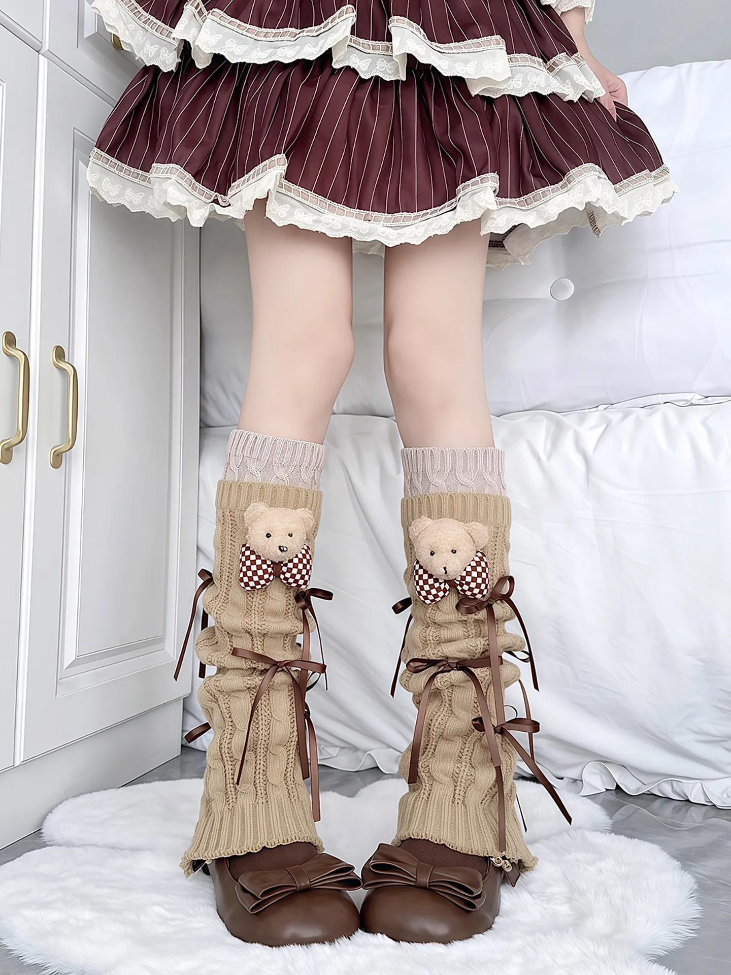 

Cartoon Doll Bow Calf Socks Pile Female Maillard Twist Leg Cover Leg Warmers Coffee Lolita Cute Bear Socks