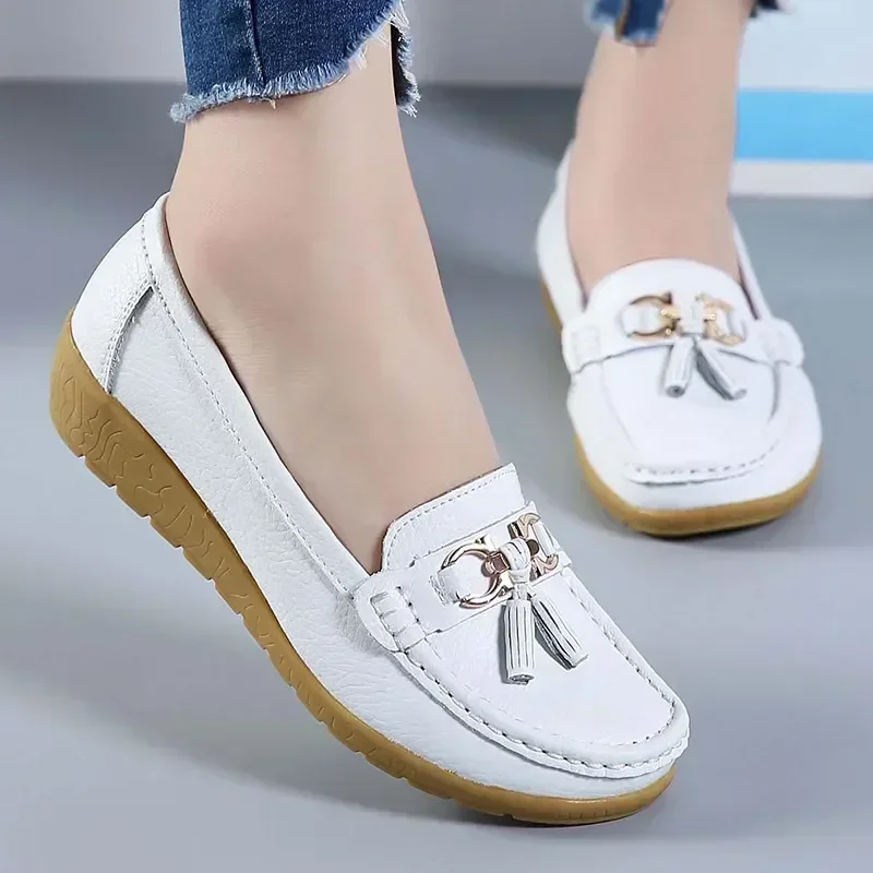 Woman Platform Leather Flats Shoes Women Casual Soft Women\'s Loafers Shallow Slip On Shoes Women Nurse Ladies Shoes