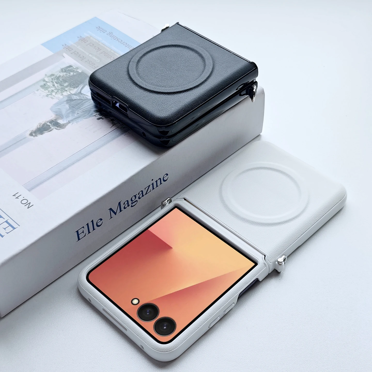 Для Zflip7 Z Flip7Fe кожаный чехол с магнитной поддержкой, чехол для беспроводной зарядки для Samsung ZFlip6 zflip5, чистый цвет, защита объектива