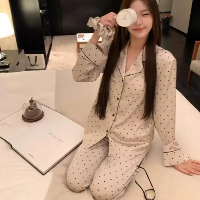 Kawaii Anime Fashion Casual Luxe Thuis Kleding Set 2025, Nieuwe Ijs Zijde Satijn Pyjama voor Vrouwen in Lente en Herfst Sexy Pyjama