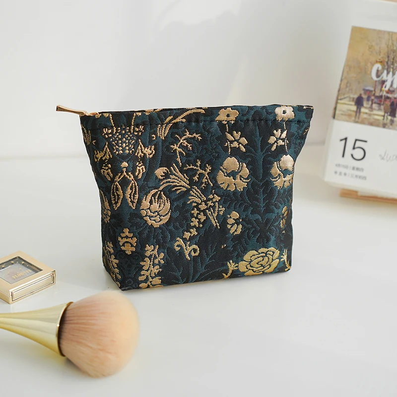 Women\'s Makeup Bag Small Dark Green Gold Large Capacity Lipstick Change Storage Bag Commuting Handy Hand Compact Coin Purse Ins