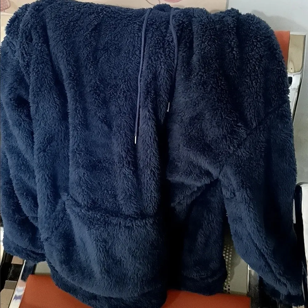 Nuovo morbido caldo Pullover giovanile lungo lana flanella cappotto invernale tinta unita felpe con cappuccio in peluche donna felpa in pile corallo amanti giacca