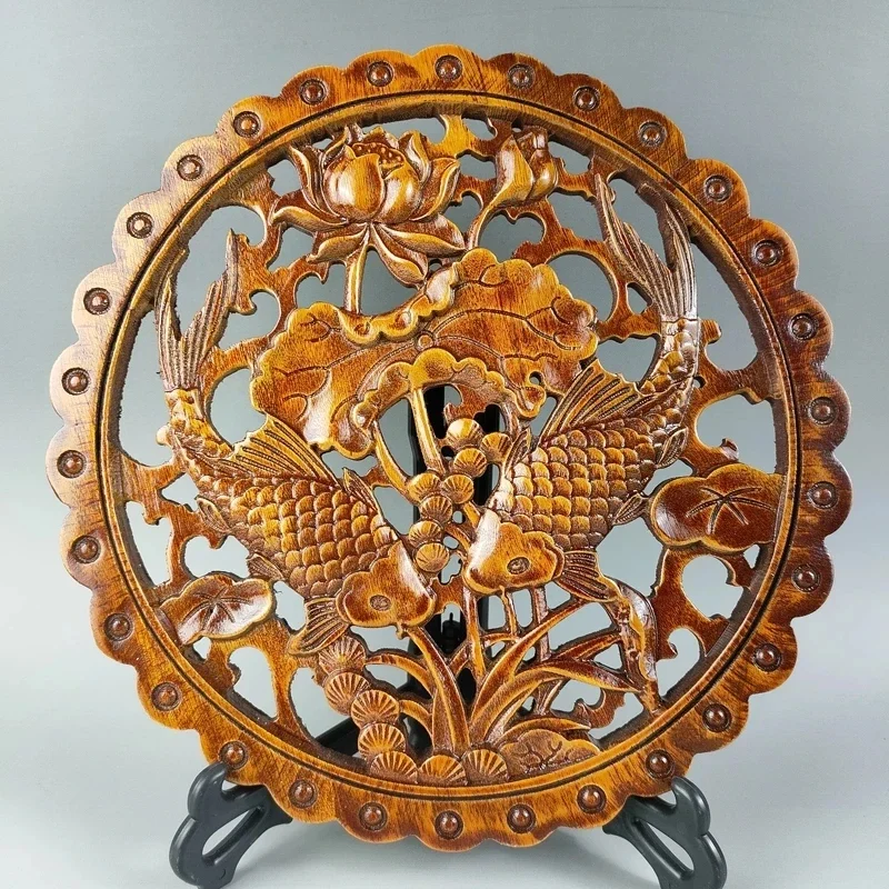 Delicate Round Chinese Traditional Handicrafts Classical Home Decoration Gift Camphor Wood Double Fish Statue Wall Hanging