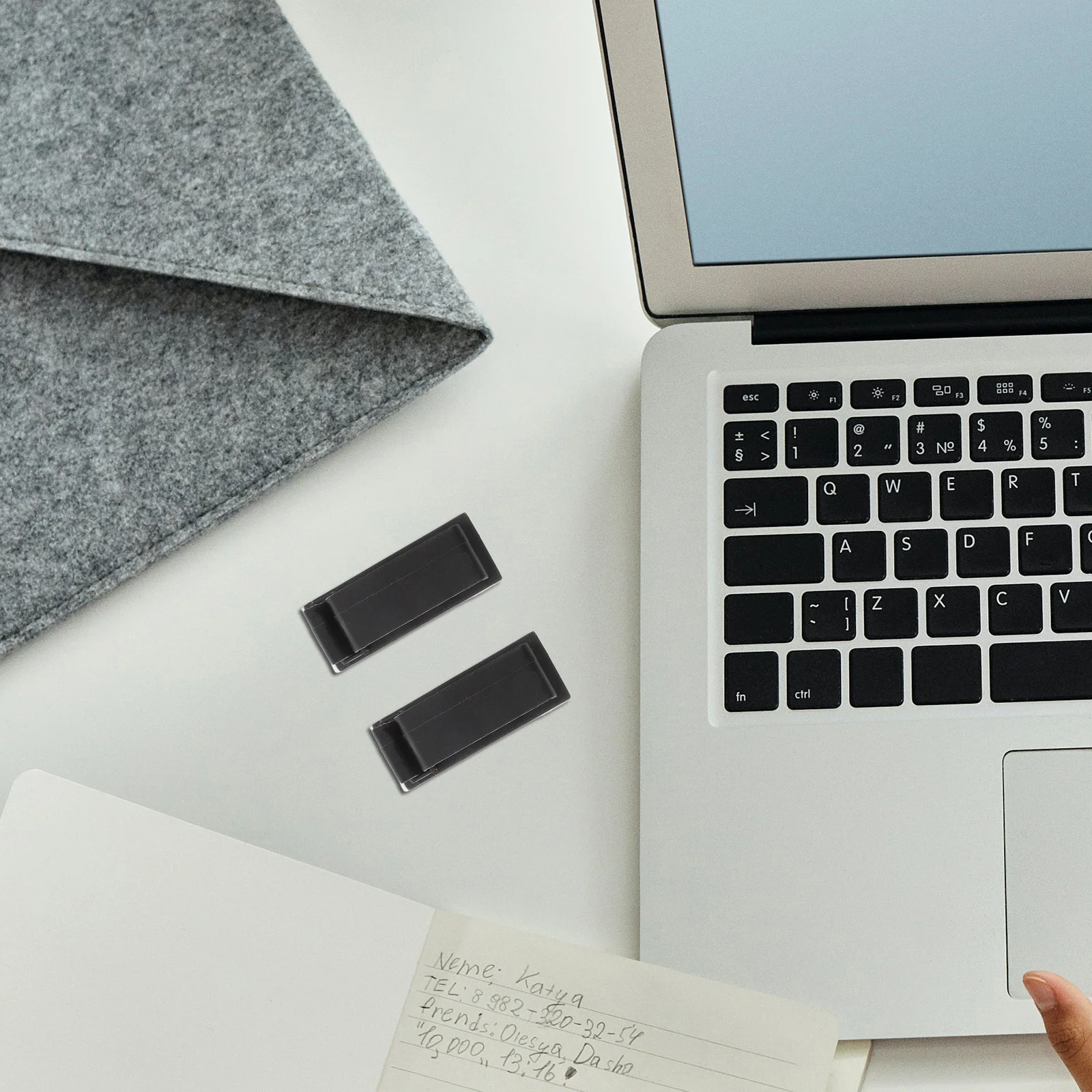 

30Pcs Power Cord Holders Strong Self Adhesive Cable Clips Wire Organizers for Pc Ethernet Chargers Desk Use