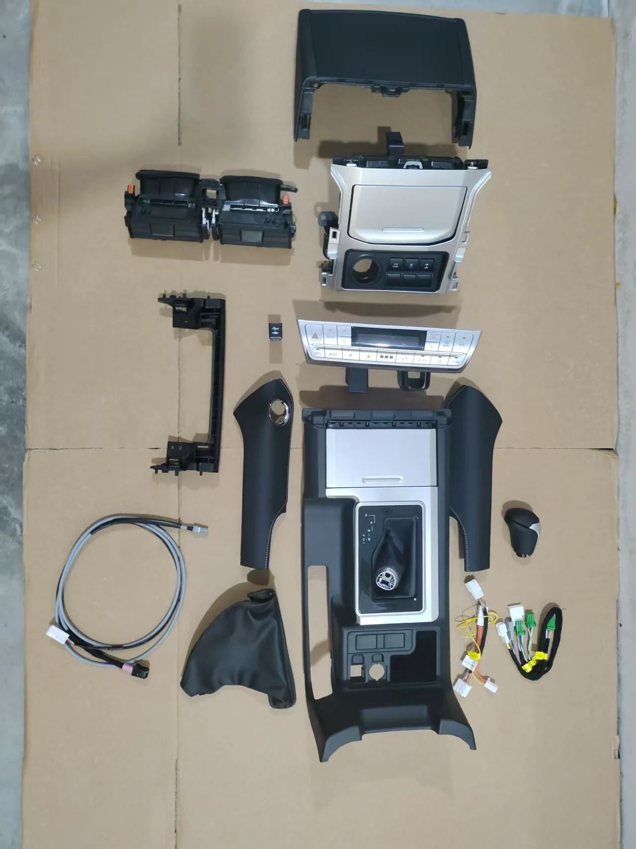 High-Class Complete Interior Auto Modification Parts PRADO 10-18 Upgrade 20 Interior Kit