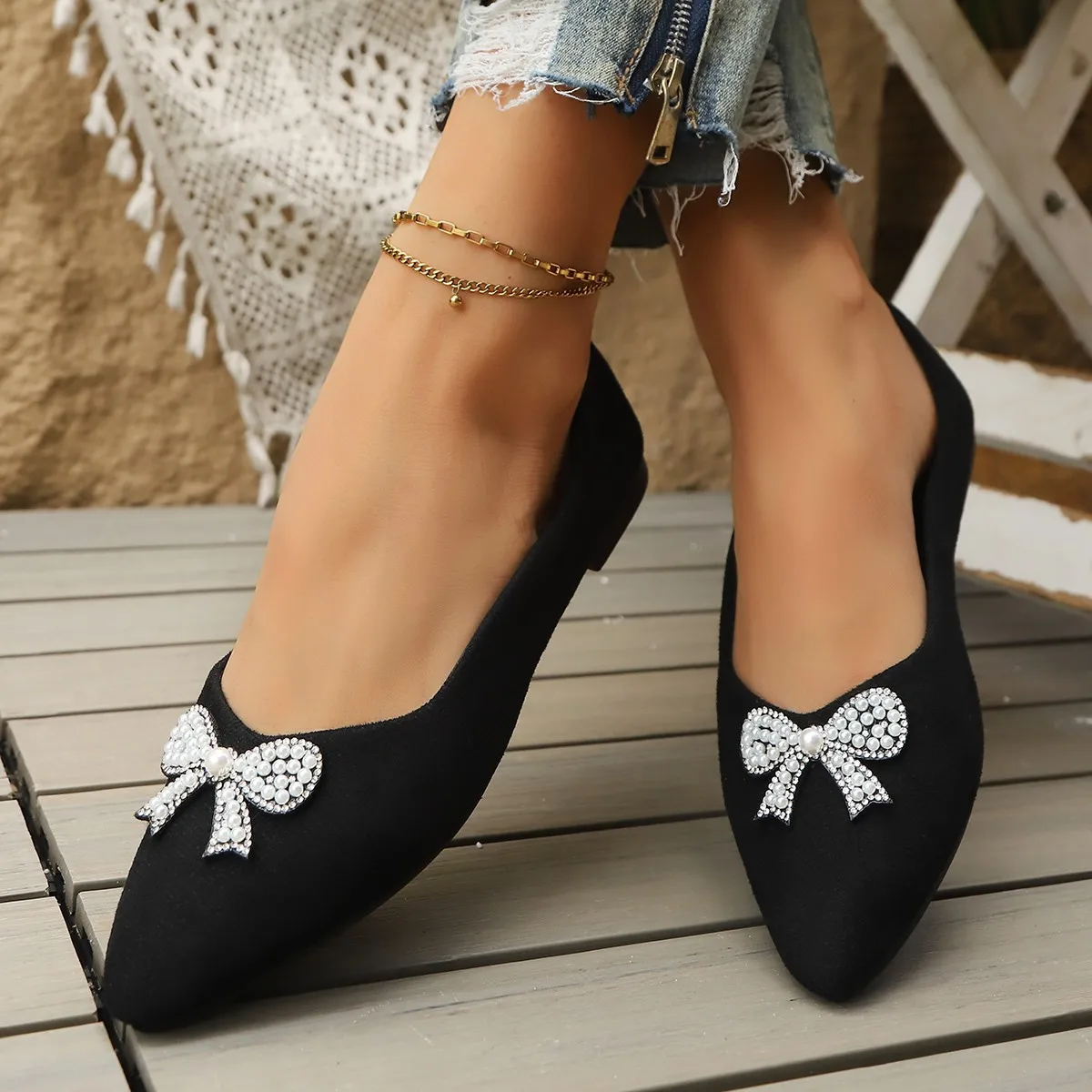 المرأة موضة اللؤلؤ ربطة ديكور كعب مسطح حذاء كاجوال المرأة الراحة لينة وحيد الشقق امرأة الانزلاق على كعب مسطح أحذية مشي