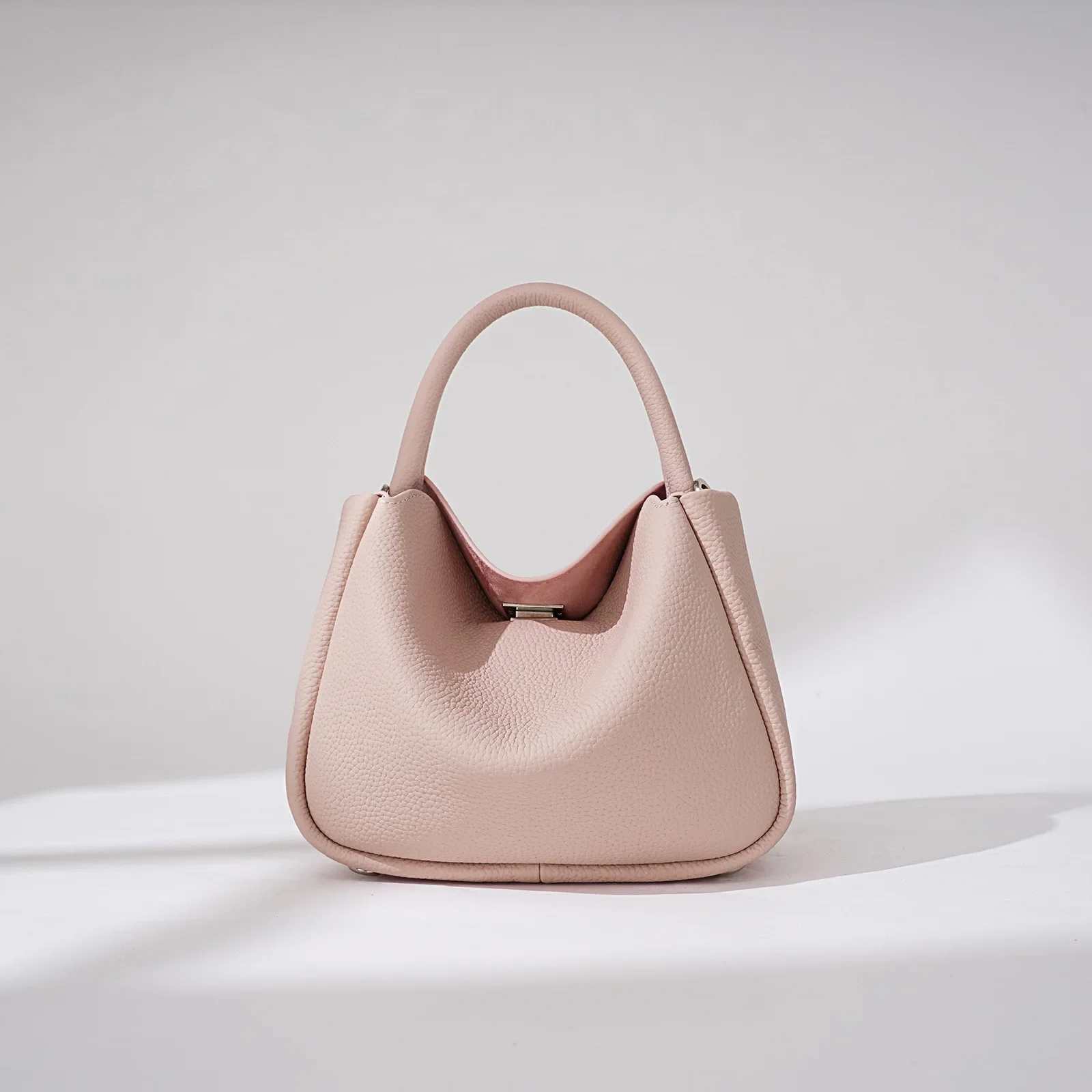 Luxury Classic Casual Diaper Bag Textured Leather Crossbody Handbag For Women Large Capacity Stylish Original Retro Messenger