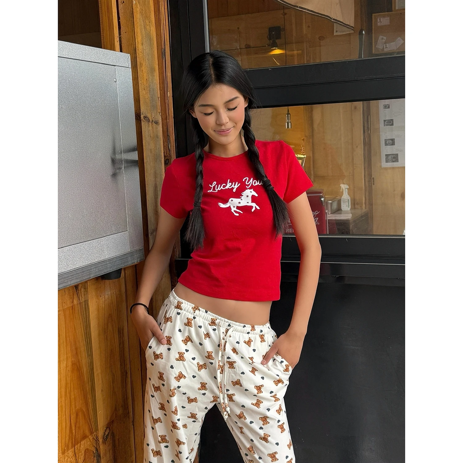 Slimming Effect Cherry Blossom Model Red Star Short Sleeve Tee Shoulder Width Regular Cotton Polyester Blend round Neck Short...