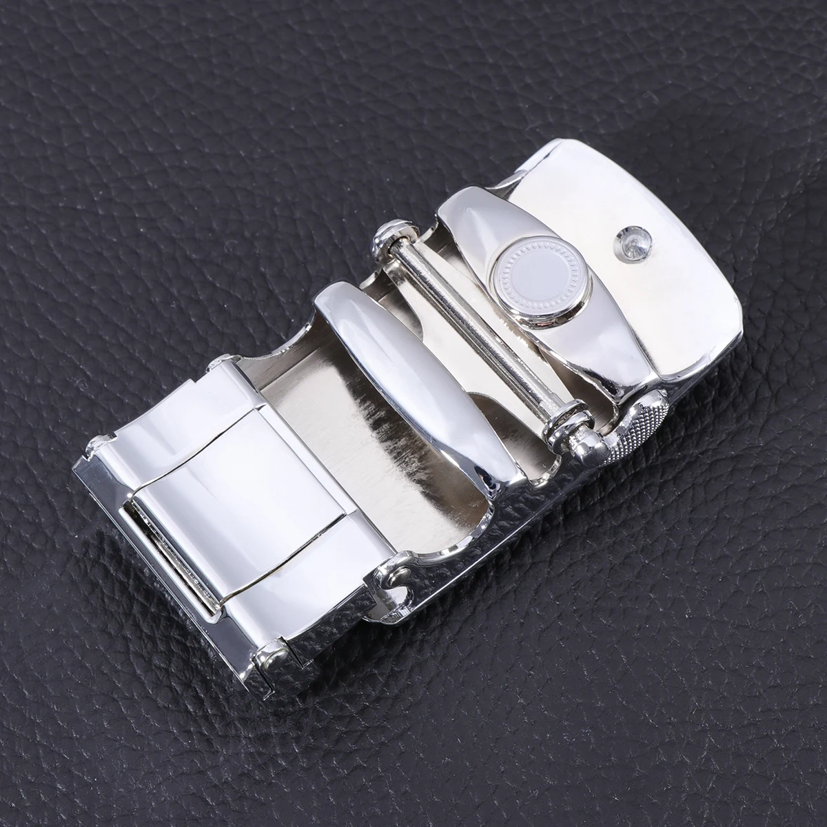 

Automatic Belt Buckle for Men Adjustable Ratchet Replacement 35mm Wide Black Alloy Durable Easy Use Fits Strap