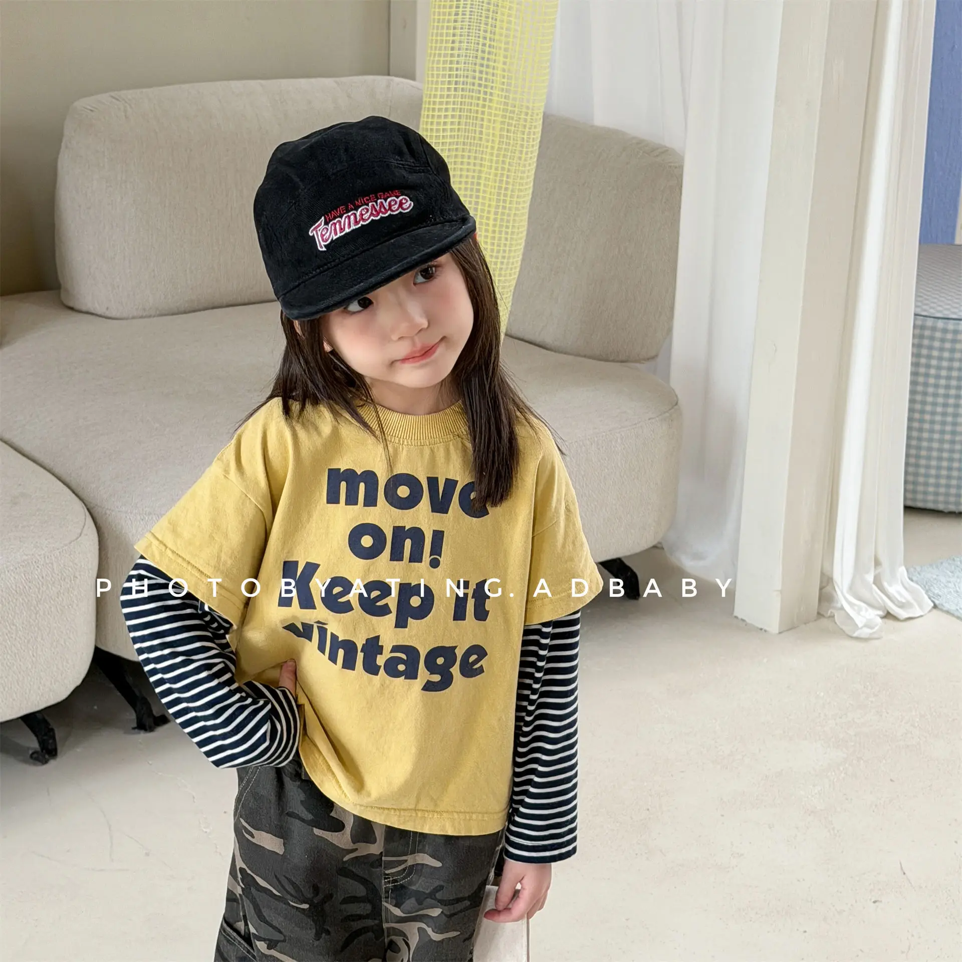 T-shirt 2026 Spring and Autumn New Children's Clothing Korean Style Boys and Girls Casual Striped Sleeve Letter Printed T-shirt