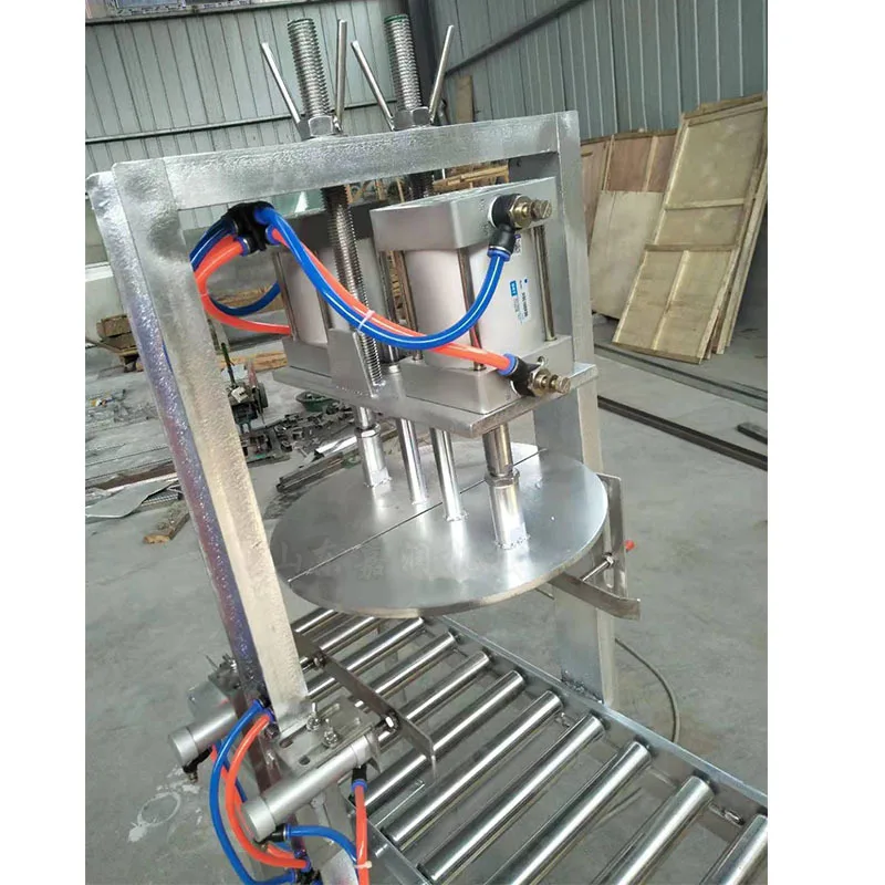 HCY Multifunctional pedal capping machine, white paint barrel capping machine, antifreeze capping machine
