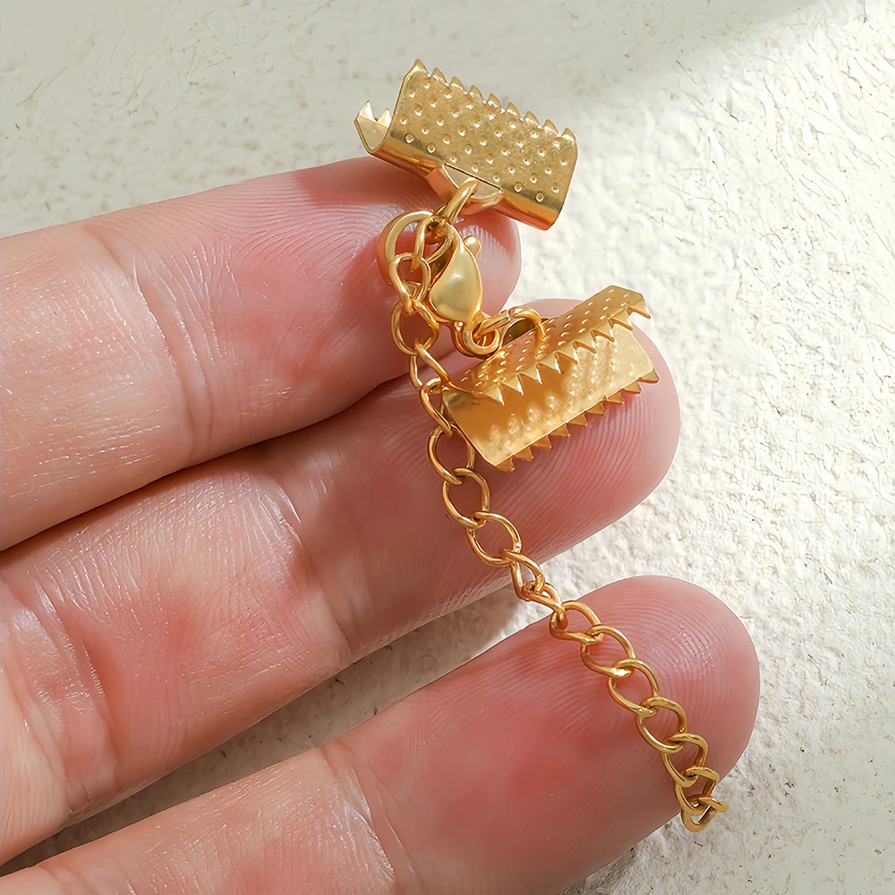 5 Stück Edelstahl-Bandverschlüsse mit Lederenden, Karabinerverschlüssen, Verlängerungsketten-Verbindungsstücken und Verschlüssen für die Herstellung von Armbändern. – Detail 7