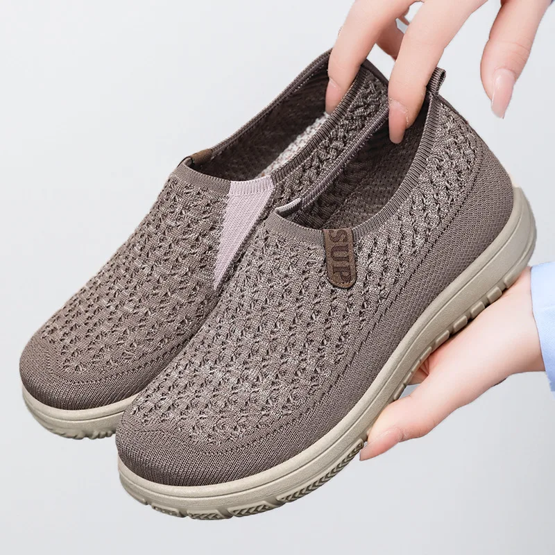 

Women's solid color versatile casual shoes, one foot lazy shoes, women's shoes with soft soles that are not tiring, flat shoes