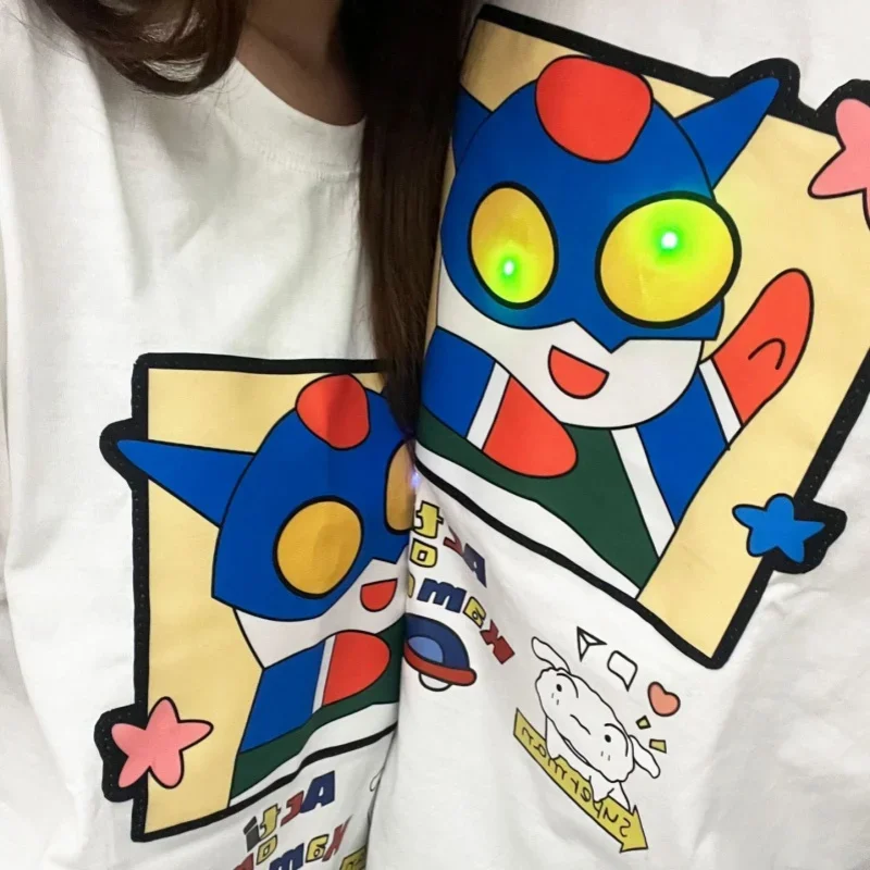 Hot High Quality Summer Crayon Shin-chan Chest Patting Eye Will Glow Tshirt Loose Breathable Couple Outfit Shirt Lover Gifts