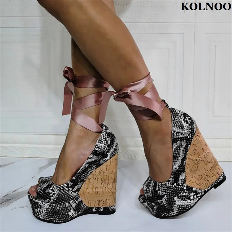 

Kolnoo New 2022 Handmade Womens Wedges Heels Sandals Faux Snake-leather Peep-toe Summer Shoes Crisscross Fashion Evening Shoes